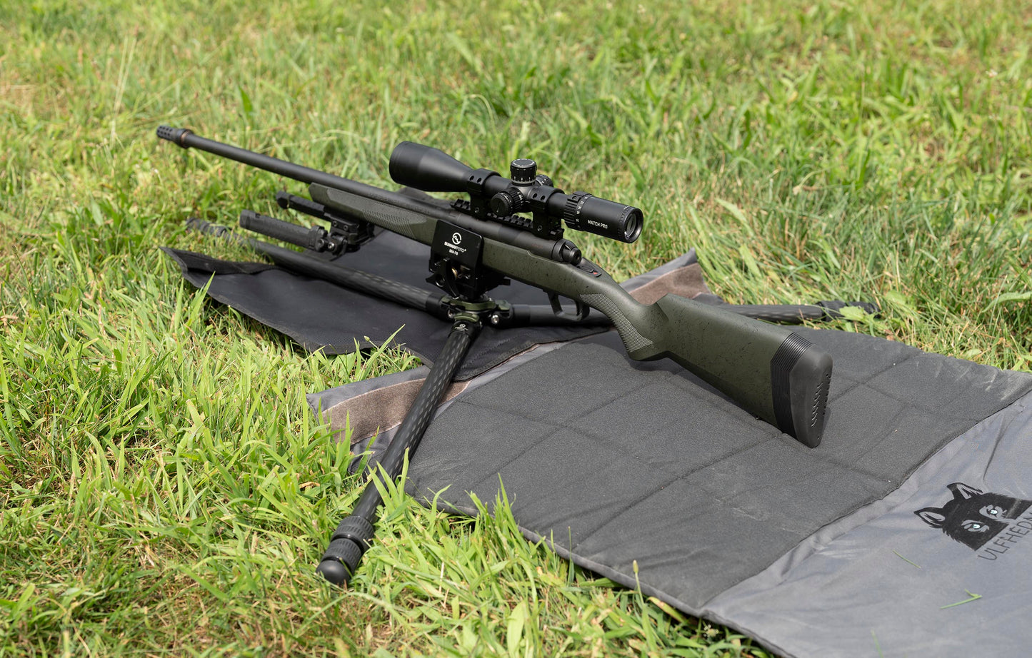 Sunwayfoto T2830CSL Carbon Fiber Tripod