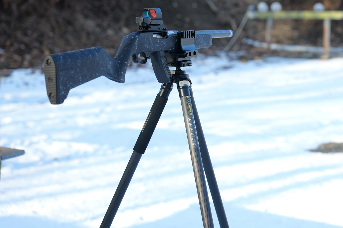 LuxGun HUNT Tripod Kit - 65" Carbon Fiber Tripod